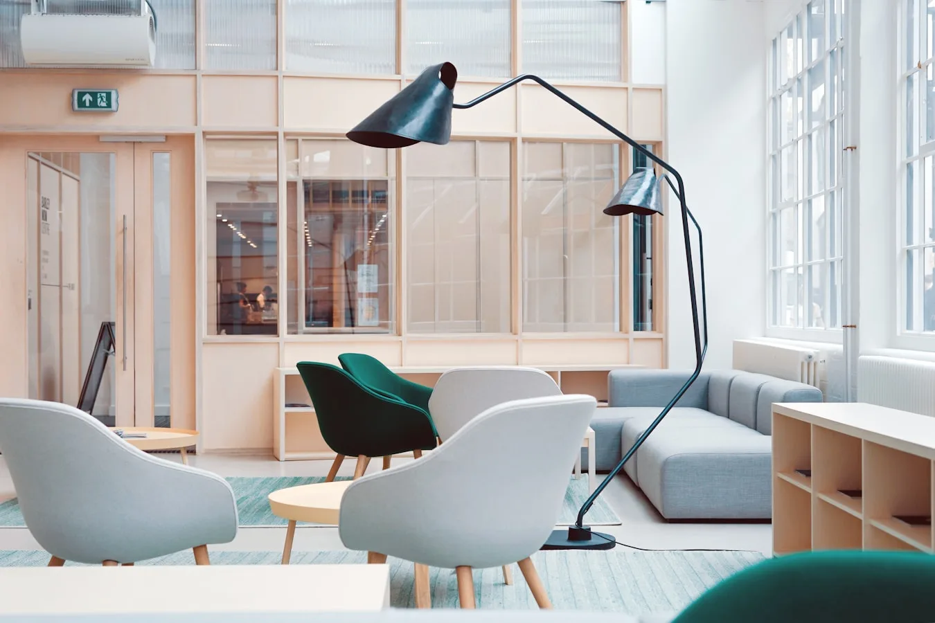 More Than Just a Desk - PG官方平台